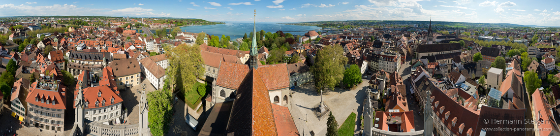 Blick vom Münster auf Konstanz und den Bodensee