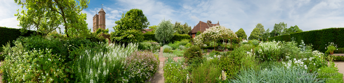 Sissinghurst Castle 8